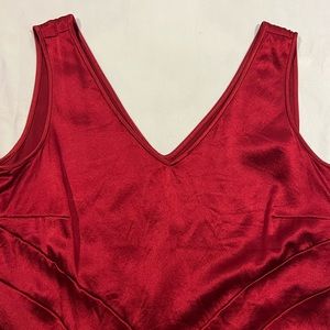 ON HOLD / Jones New York silk tank